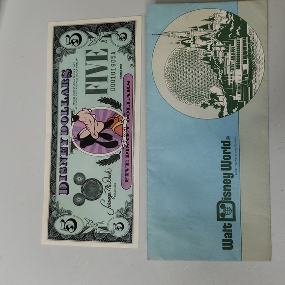 Vintage Walt Disney World Collectibles Accessories Bundles 80s Memorabilia - Picture 16 of 17